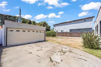 1442 W 83rd, Los Angeles, CA 90047 - Photo 21
