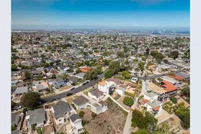 2723 S Averill, San Pedro, CA 90731 - Photo 45