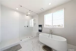 27558 S Edgemont Dr, San Pedro, CA 90732 - Photo 31