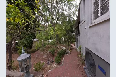 8709 Lookout Mountain, Los Angeles, CA 90046 - Photo 9