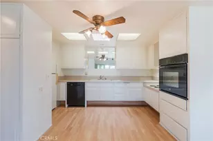 1460 Pelham Rd, Seal Beach, CA 90740 - Photo 13