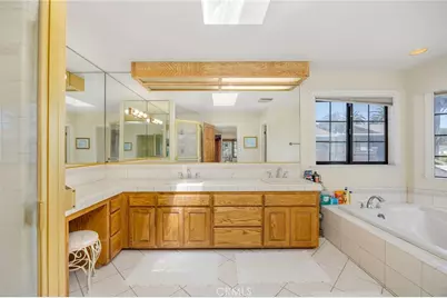 563 36th, Manhattan Beach, CA 90266 - Photo 11