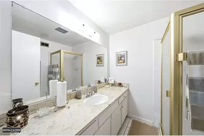1047 Ashbridge Lane, Harbor City, CA 90710 - Photo 39
