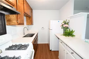 2423 W 233rd St, Torrance, CA 90501 - Photo 27