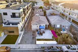 13717 Yukon Ave, Hawthorne, CA 90250 - Photo 1