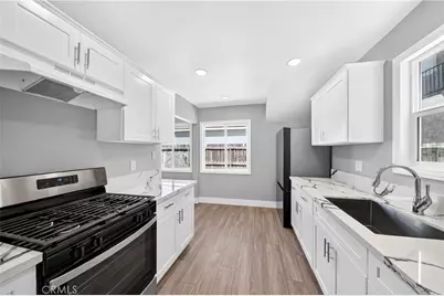 13717 Yukon Ave, Hawthorne, CA 90250 - Photo 9