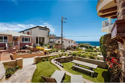 221 3rd, Manhattan Beach, CA 90266 - Photo 25
