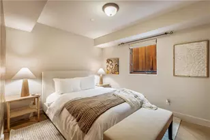 221 3rd, Manhattan Beach, CA 90266 - Photo 17