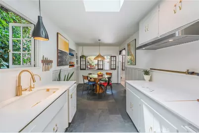 9861 Easton Drive, Los Angeles, CA 90210 - Photo 23