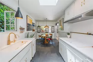 9861 Easton Dr, Los Angeles, CA 90210 - Photo 23