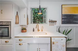 9861 Easton Dr, Los Angeles, CA 90210 - Photo 21