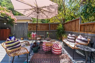 9861 Easton Dr, Los Angeles, CA 90210 - Photo 39
