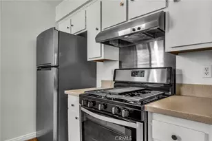 10521 National Blvd, Los Angeles, CA 90034 - Photo 15