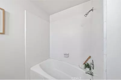 18216 Manhattan Place, Torrance, CA 90504 - Photo 39