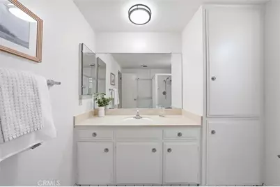 18216 Manhattan Place, Torrance, CA 90504 - Photo 43