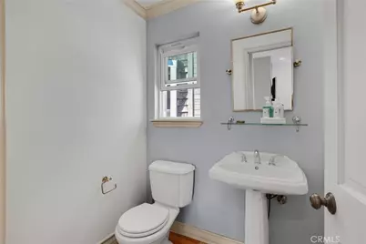 477 35th Street, Manhattan Beach, CA 90266 - Photo 21