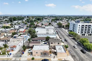 251 E 105th, Los Angeles, CA 90003 - Photo 11
