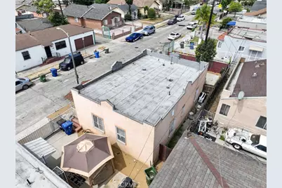 251 E 105th, Los Angeles, CA 90003 - Photo 7