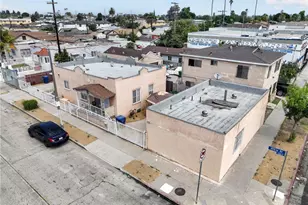 251 E 105th, Los Angeles, CA 90003 - Photo 9