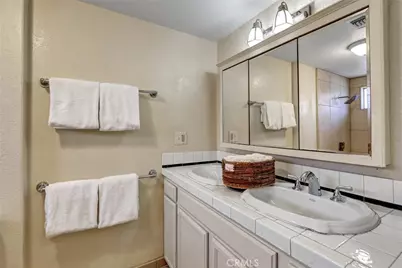 19603 Enslow, Carson, CA 90746 - Photo 33