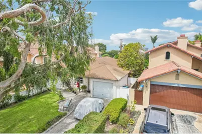 647 S Irena Avenue, Redondo Beach, CA 90277 - Photo 11