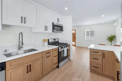 20717 Raymond Avenue, Torrance, CA 90502 - Photo 13