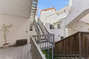 334 Palm Dr, Hermosa Beach, CA 90254 - Photo 5
