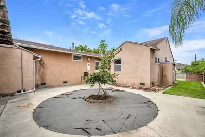 11434 Lowemont Street, Norwalk, CA 90650 - Photo 25