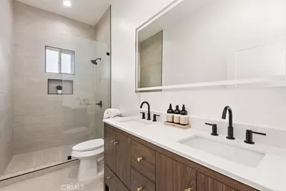 642 E Fairview Boulevard, Inglewood, CA 90302 - Photo 31