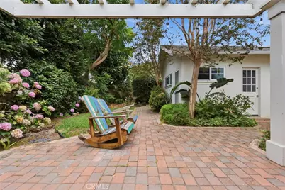 239 Mira Mar Avenue, Long Beach, CA 90803 - Photo 27