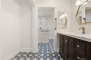 239 Mira Mar Ave, Long Beach, CA 90803 - Photo 17