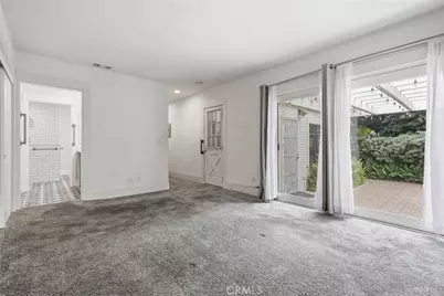 239 Mira Mar Avenue, Long Beach, CA 90803 - Photo 21