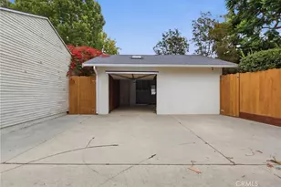 239 Mira Mar Ave, Long Beach, CA 90803 - Photo 29