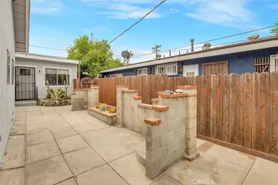 506 S Kern Avenue, Los Angeles, CA 90022 - Photo 23