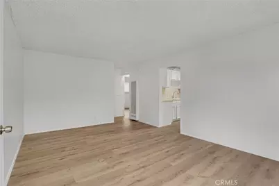 506 S Kern Avenue, Los Angeles, CA 90022 - Photo 5