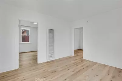 506 S Kern Avenue, Los Angeles, CA 90022 - Photo 13