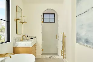 409 Bayview Dr, Manhattan Beach, CA 90266 - Photo 27