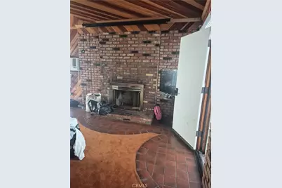12621 S Hoover, Los Angeles, CA 90044 - Photo 9