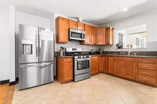 1208 S Stoneacre, Compton, CA 90221 - Photo 9