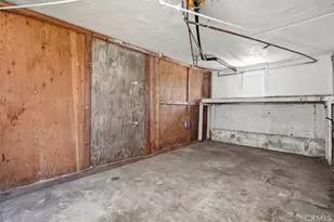 2136 W 75th St, Los Angeles, CA 90047 - Photo 23