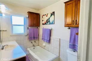 2031 Van Wick, Los Angeles, CA 90047 - Photo 21