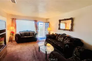 2031 Van Wick, Los Angeles, CA 90047 - Photo 3