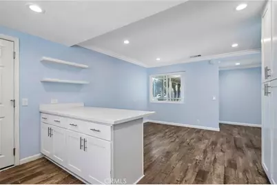 10362 Christmas Drive, Huntington Beach, CA 92646 - Photo 7
