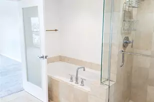 13650 Marina Pointe Dr, Marina del Rey, CA 90292 - Photo 25