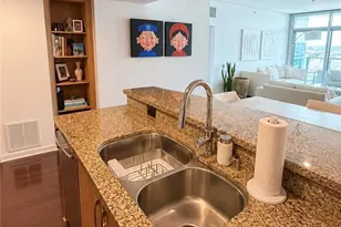 13650 Marina Pointe Dr, Marina del Rey, CA 90292 - Photo 13