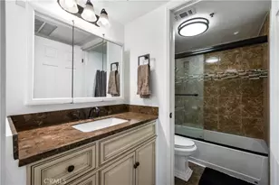 35 Linden Ave, Long Beach, CA 90802 - Photo 3