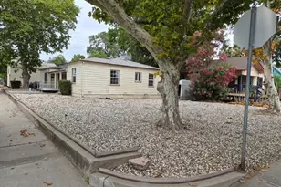 111 Baxter Ave, Sacramento, CA 95815 - Photo 3