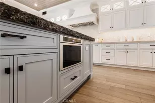 10555 Holman, Los Angeles, CA 90024 - Photo 21