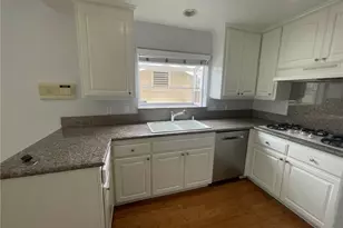 413 N Elena Ave, Redondo Beach, CA 90277 - Photo 9