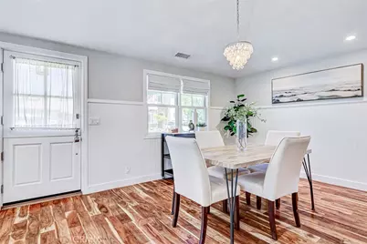 2002 Robinson Street, Redondo Beach, CA 90278 - Photo 13